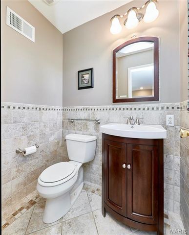 130 Pompano Lane, Florissant, MO 63031