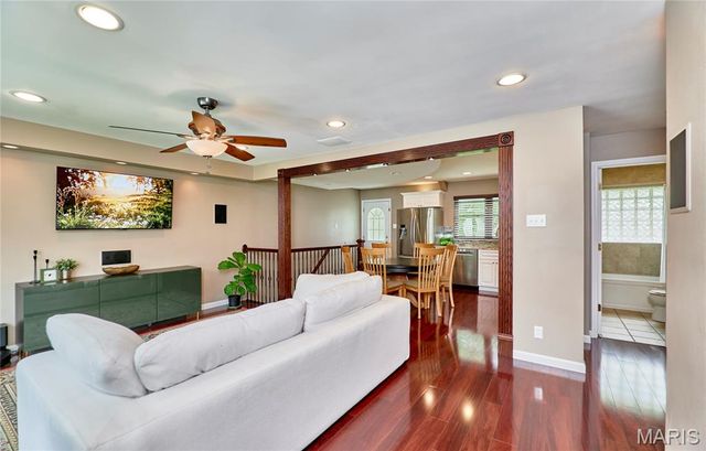 130 Pompano Lane, Florissant, MO 63031