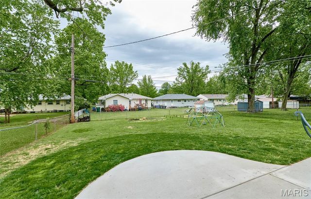 130 Pompano Lane, Florissant, MO 63031