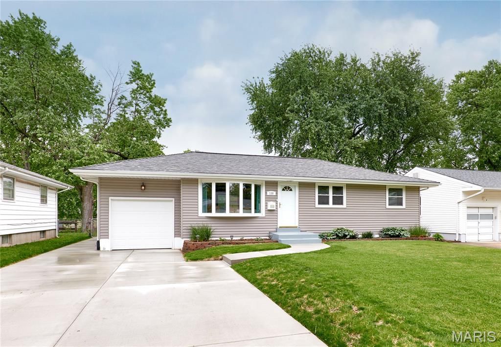 130 Pompano Lane, Florissant, MO 63031