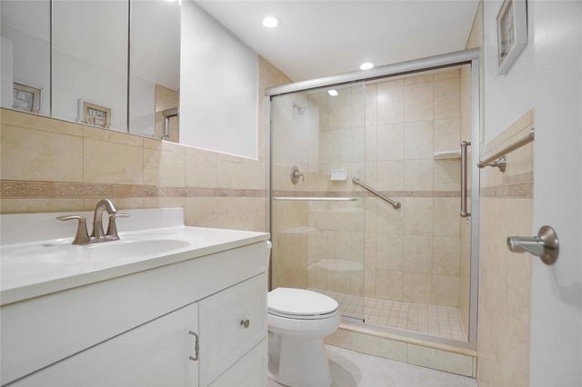 4250 Galt Ocean Drive Phb, Fort Lauderdale, FL 33308