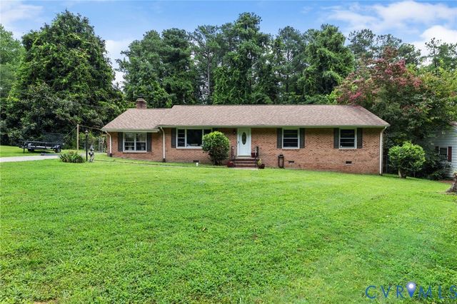 12311 PARKER Ln, Chester, VA 23831