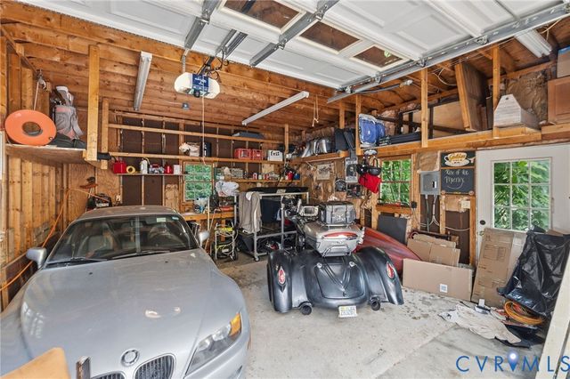 12311 PARKER Ln, Chester, VA 23831