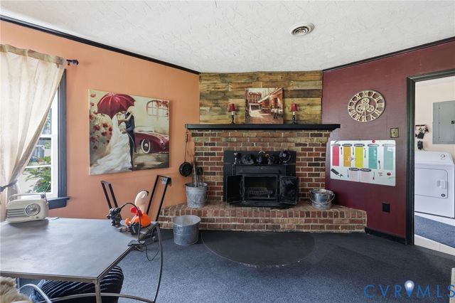 12311 PARKER Ln, Chester, VA 23831