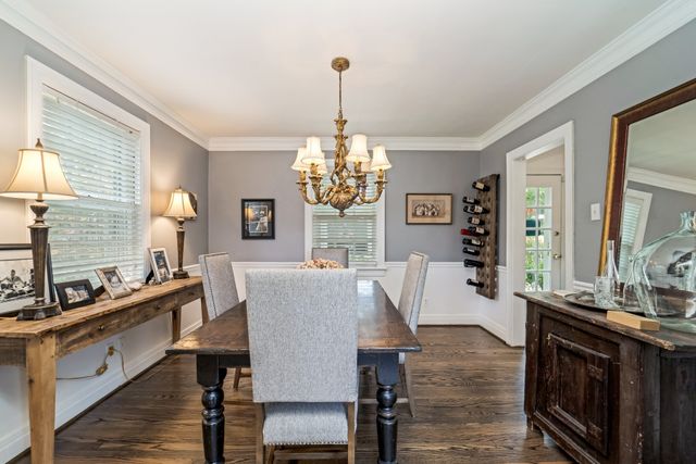 4207 Belmont Park Ter, Nashville, TN 37215