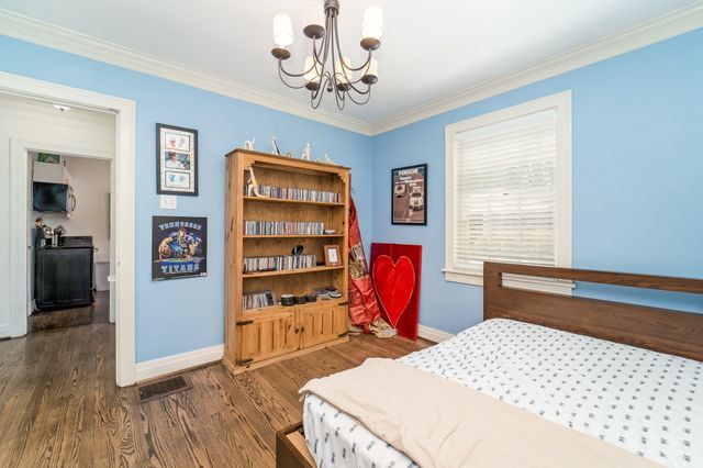 4207 Belmont Park Ter, Nashville, TN 37215