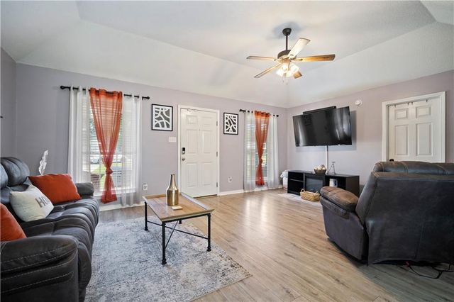 5471 Drexel Drive, Theodore, AL 36582