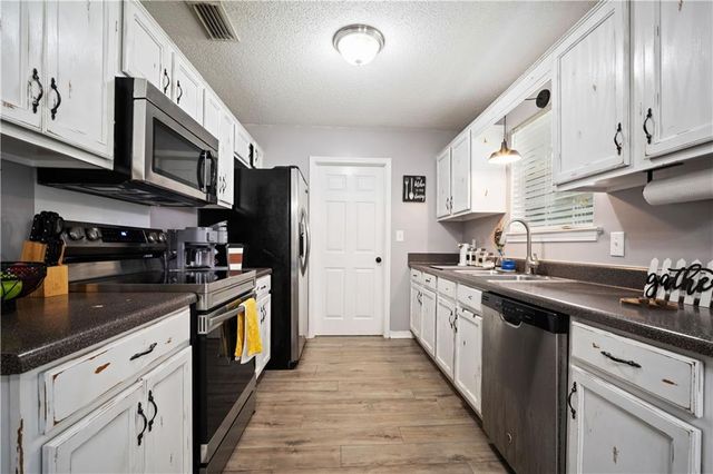 5471 Drexel Drive, Theodore, AL 36582