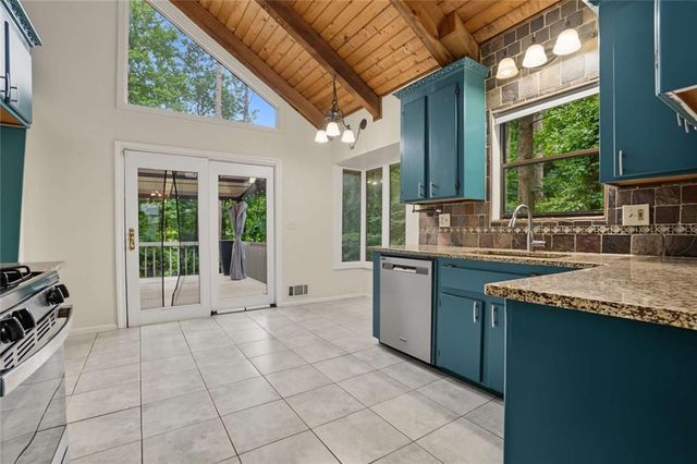 4910 Tremont Drive NE, Marietta, GA 30066