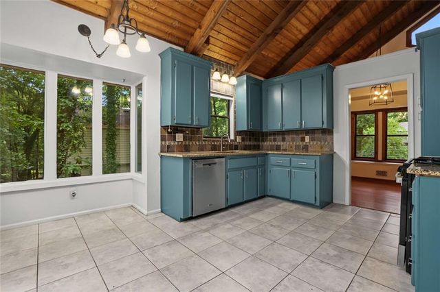 4910 Tremont Drive NE, Marietta, GA 30066