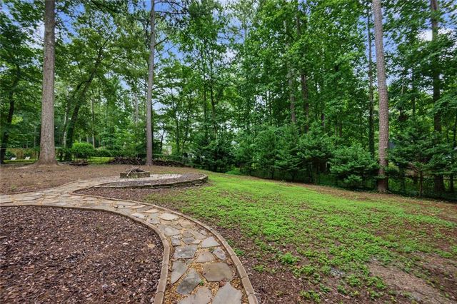 4910 Tremont Drive NE, Marietta, GA 30066