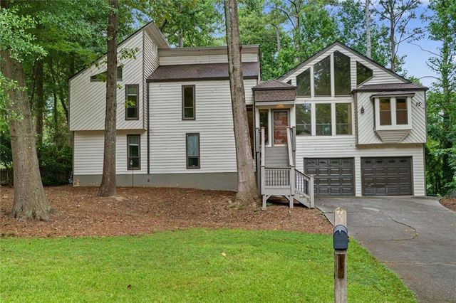 4910 Tremont Drive NE, Marietta, GA 30066