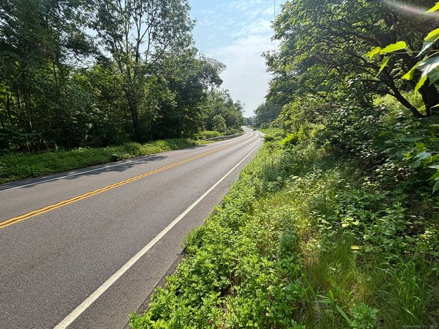 44 Cheshire Road, Prospect, CT 06712