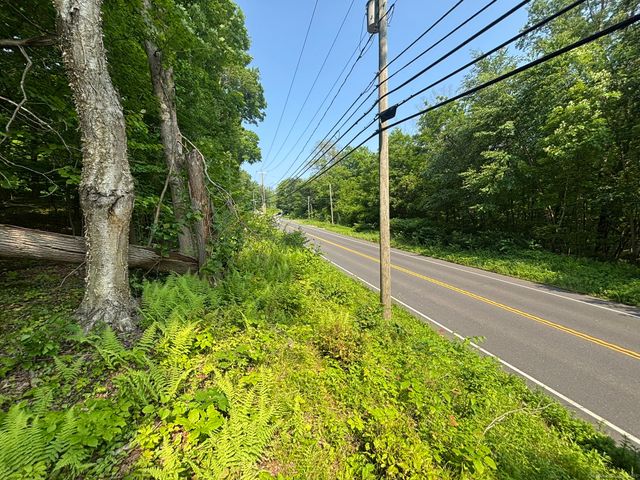 44 Cheshire Road, Prospect, CT 06712
