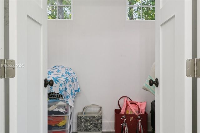 100 Drayton Dr, Ridgeland, SC 29936