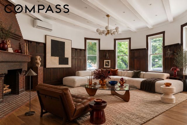 235 Arlington Avenue, New York City, NY 11207