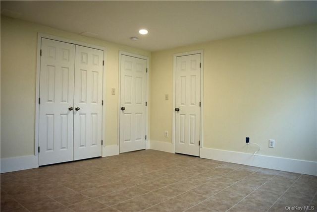 33 E Vacation, Hopewell Junction, NY 12590