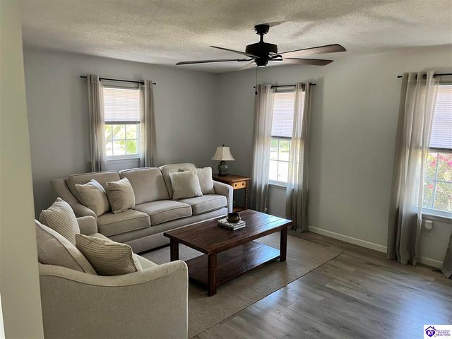 304 Linda Lane, Elizabethtown, KY 42701