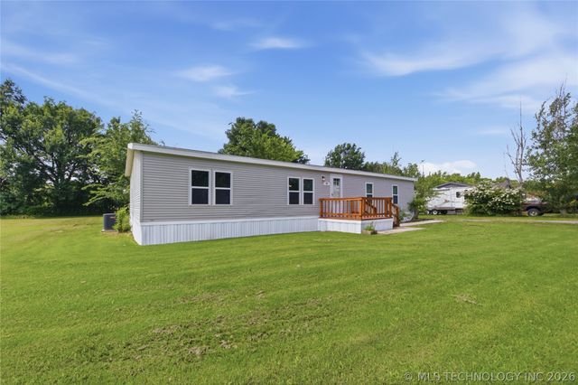 172 Spring Creek Street, Pryor, OK 74361
