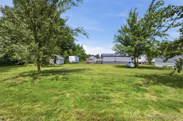 172 Spring Creek Street, Pryor, OK 74361