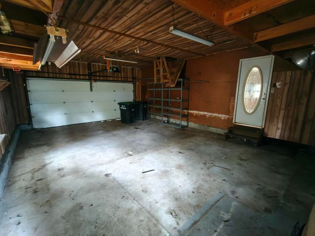 5358 Redwood Avenue, Portage, IN 46368