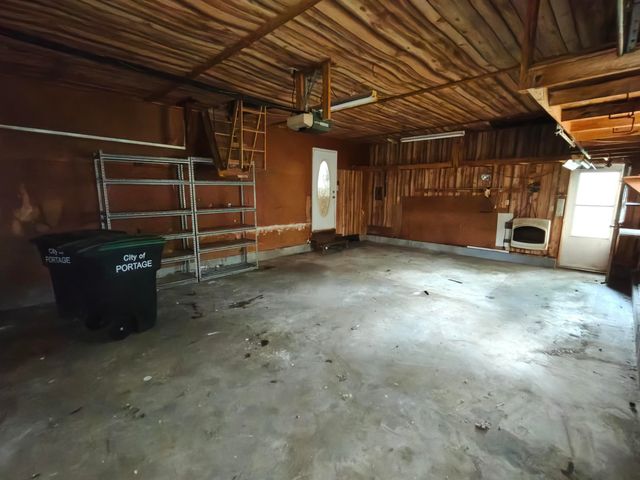5358 Redwood Avenue, Portage, IN 46368