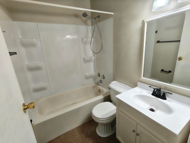 5358 Redwood Avenue, Portage, IN 46368