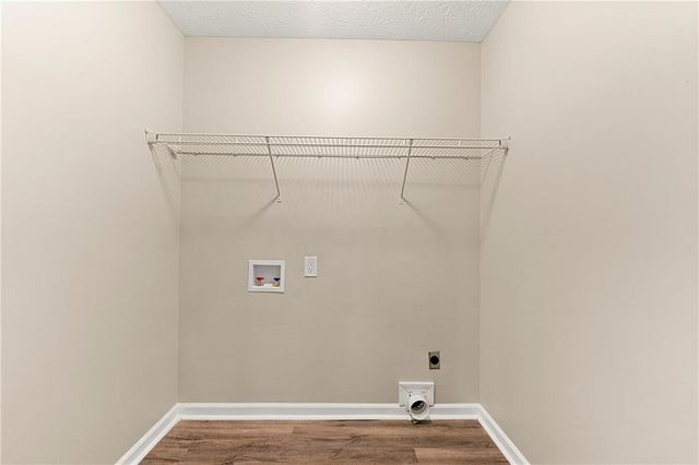 2045 Amber Creek Drive, Buford, GA 30519