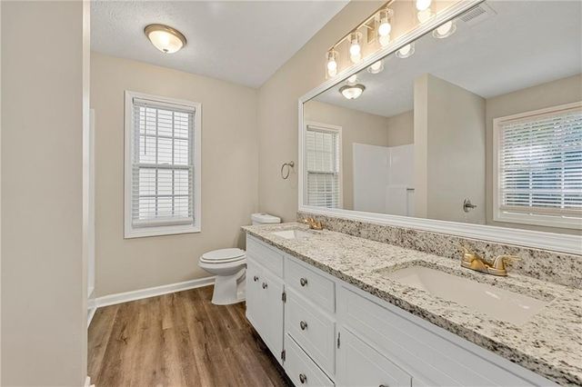 2045 Amber Creek Drive, Buford, GA 30519