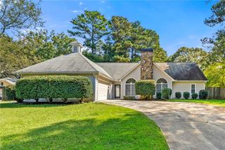 2045 Amber Creek Drive, Buford, GA 30519