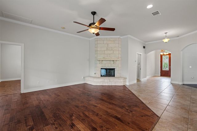 105 Longhorn Cavern CV, Georgetown, TX 78633