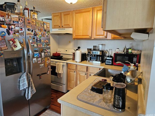 98-288 Kaonohi Street 3804, Aiea, HI 96701