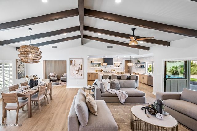 6622 E VOLTAIRE Avenue, Scottsdale, AZ 85254