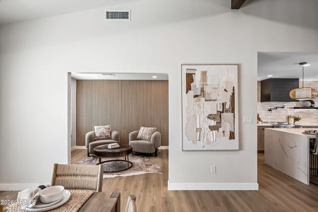 6622 E VOLTAIRE Avenue, Scottsdale, AZ 85254