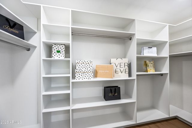 6622 E VOLTAIRE Avenue, Scottsdale, AZ 85254