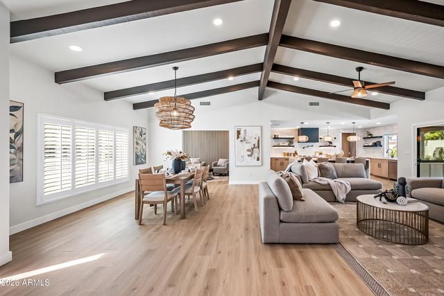 6622 E VOLTAIRE Avenue, Scottsdale, AZ 85254