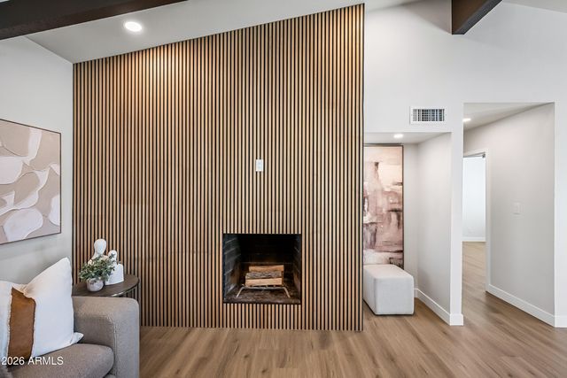 6622 E VOLTAIRE Avenue, Scottsdale, AZ 85254