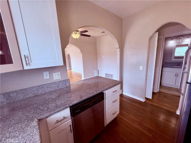 116 Bennett 3, Long Beach, CA 90803