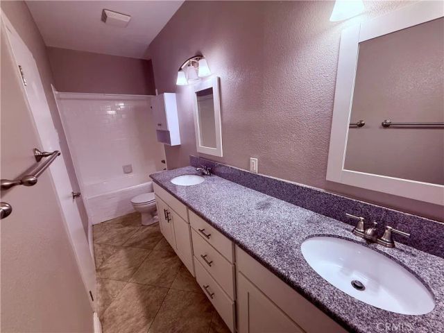 116 Bennett 3, Long Beach, CA 90803