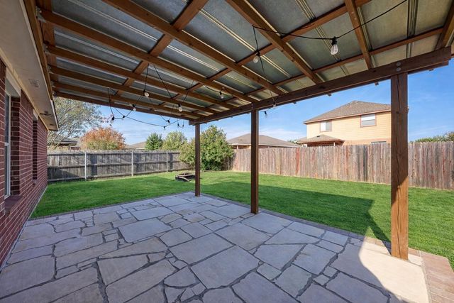 921 Dexter DR, Leander, TX 78641