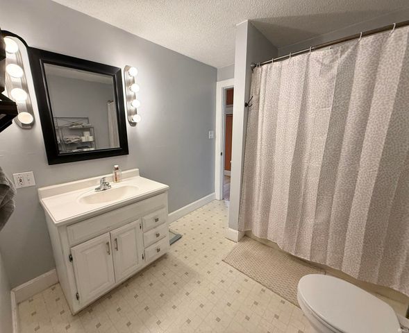 2804 Forest Avenue, Evansville, IN 47712