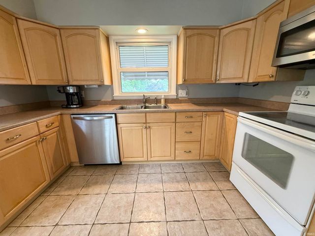 2804 Forest Avenue, Evansville, IN 47712