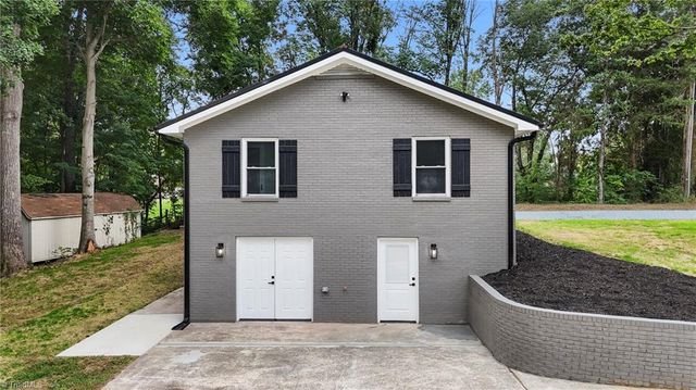 1855 Stemp Everhart Road, Thomasville, NC 27360