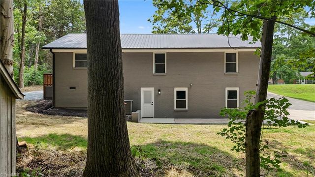 1855 Stemp Everhart Road, Thomasville, NC 27360