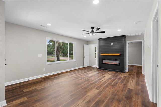 1855 Stemp Everhart Road, Thomasville, NC 27360