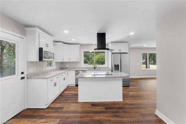 1855 Stemp Everhart Road, Thomasville, NC 27360