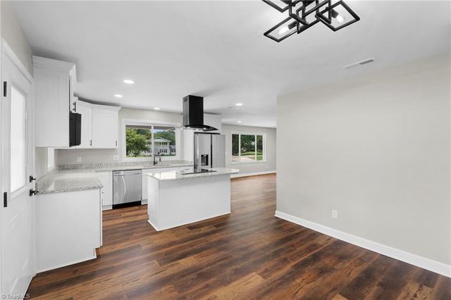1855 Stemp Everhart Road, Thomasville, NC 27360