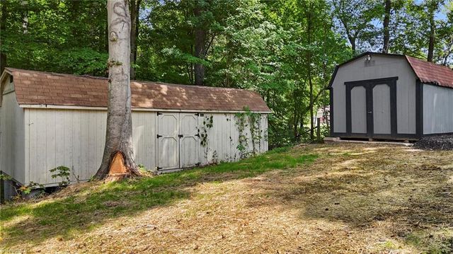 1855 Stemp Everhart Road, Thomasville, NC 27360