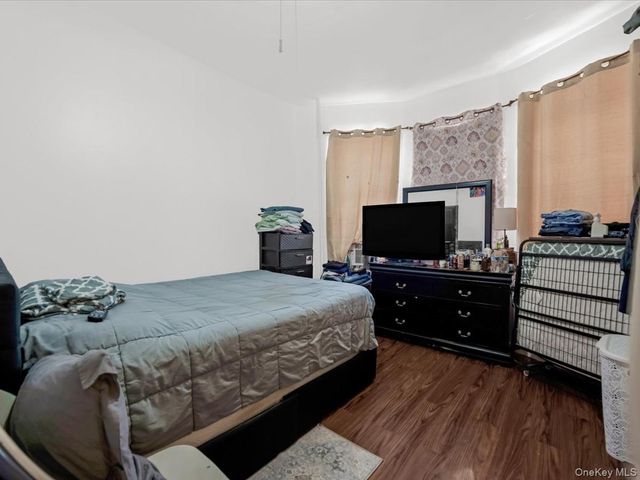 452 Lincoln Avenue HSE, Brooklyn, NY 11208