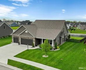 12423 Palmira Boulevard, Fort Wayne, IN 46818